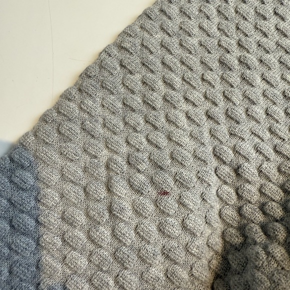 COS Women's Bubble Knit Melange Long Sleeve Pullover Crewneck Sweater - Picture 4 of 7